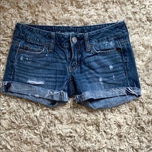 American eagle 00 distressed/ripped jean shorts